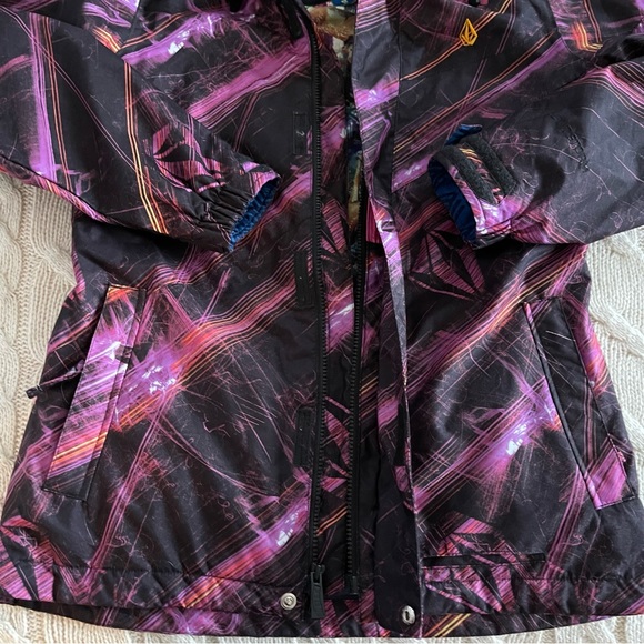 Volcom Cremini Shell Snowboard & Ski Jacket Small - Picture 10 of 12